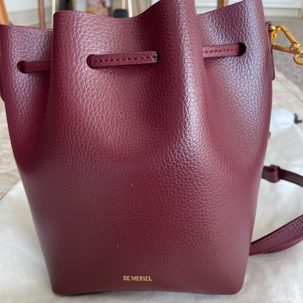 Demeriel burgundy leather bucket bag with dustbag / WConcept, MADE IN KOREA